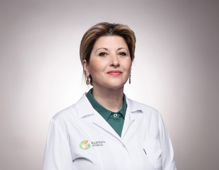 ლოლა ასანიძე